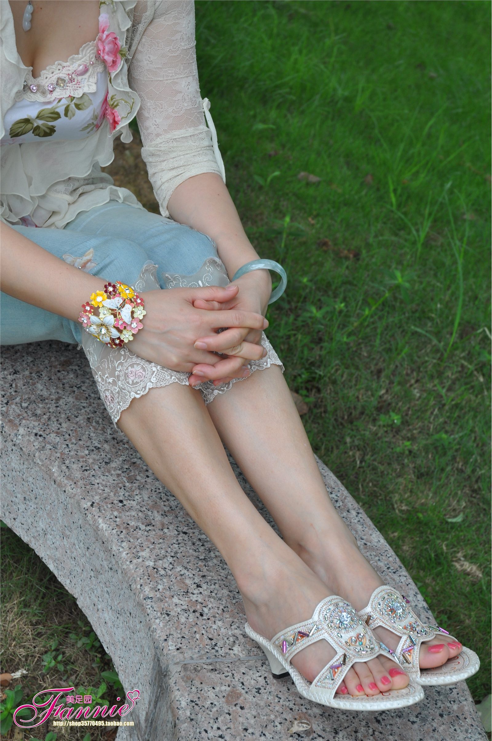 夏日阳光、细雨和微风（1） 芬妮高清丝足